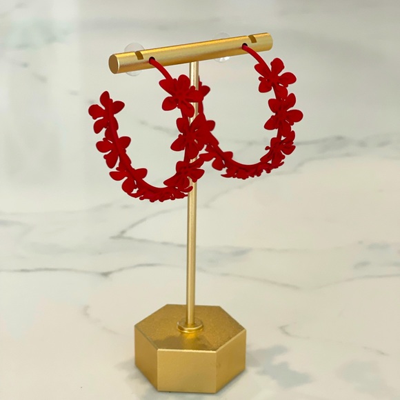 Fun & Sassy Large Red Flower 🌺 Hoop Earrings - Picture 5 of 12